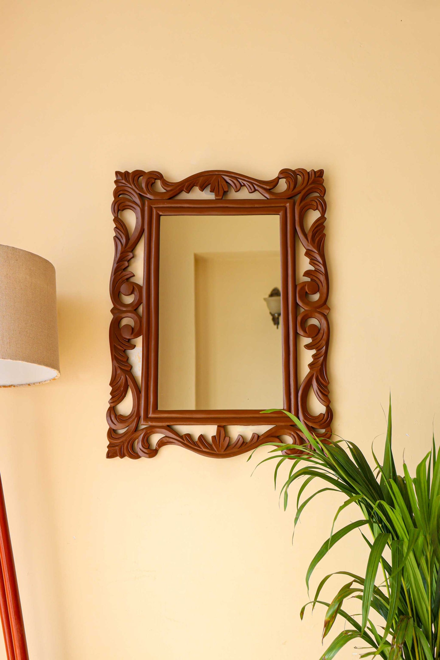 Brown Antique Carving Rectangle Wall Mirror