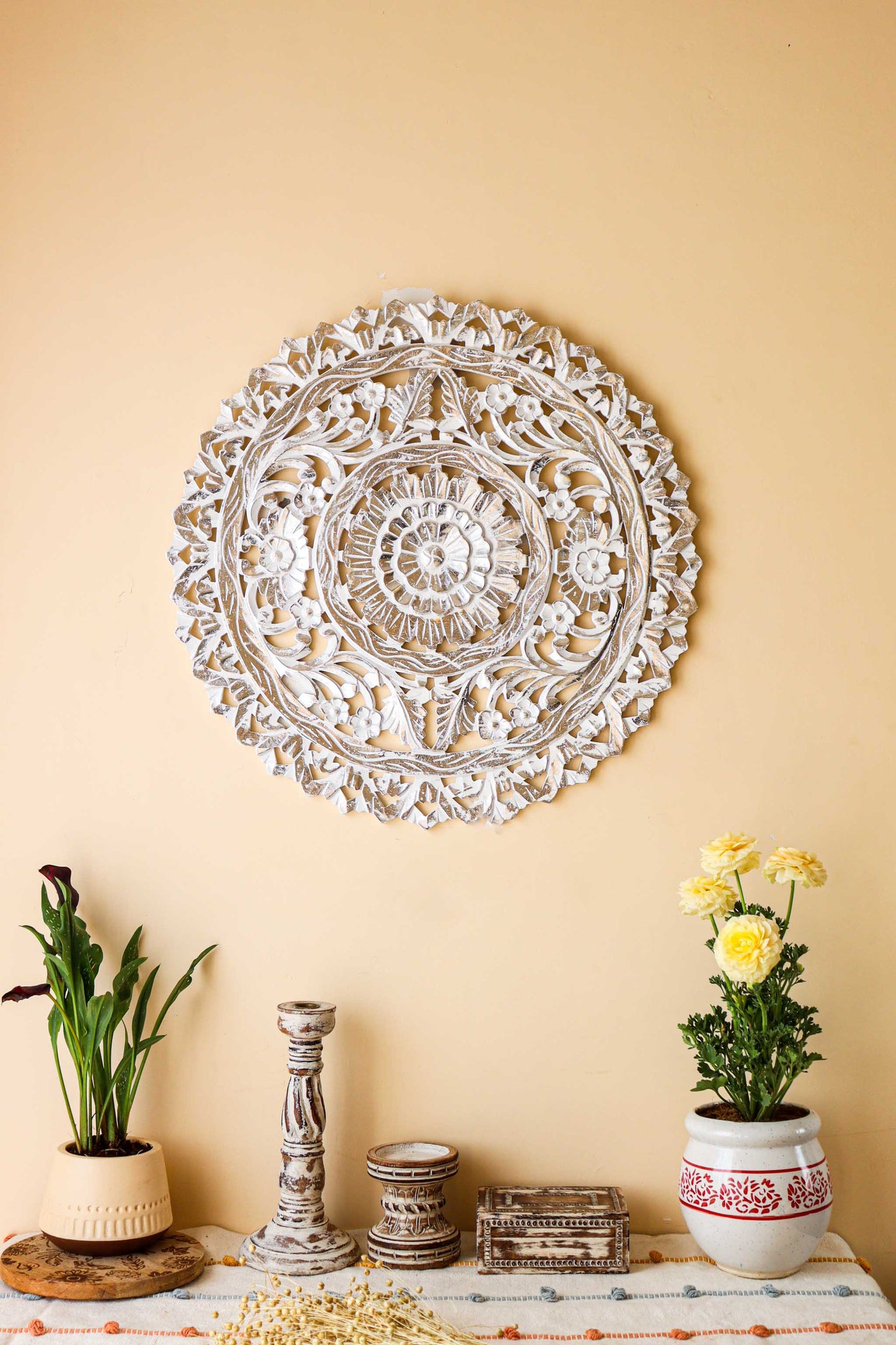 White Silver Carving Circular Wall Panel