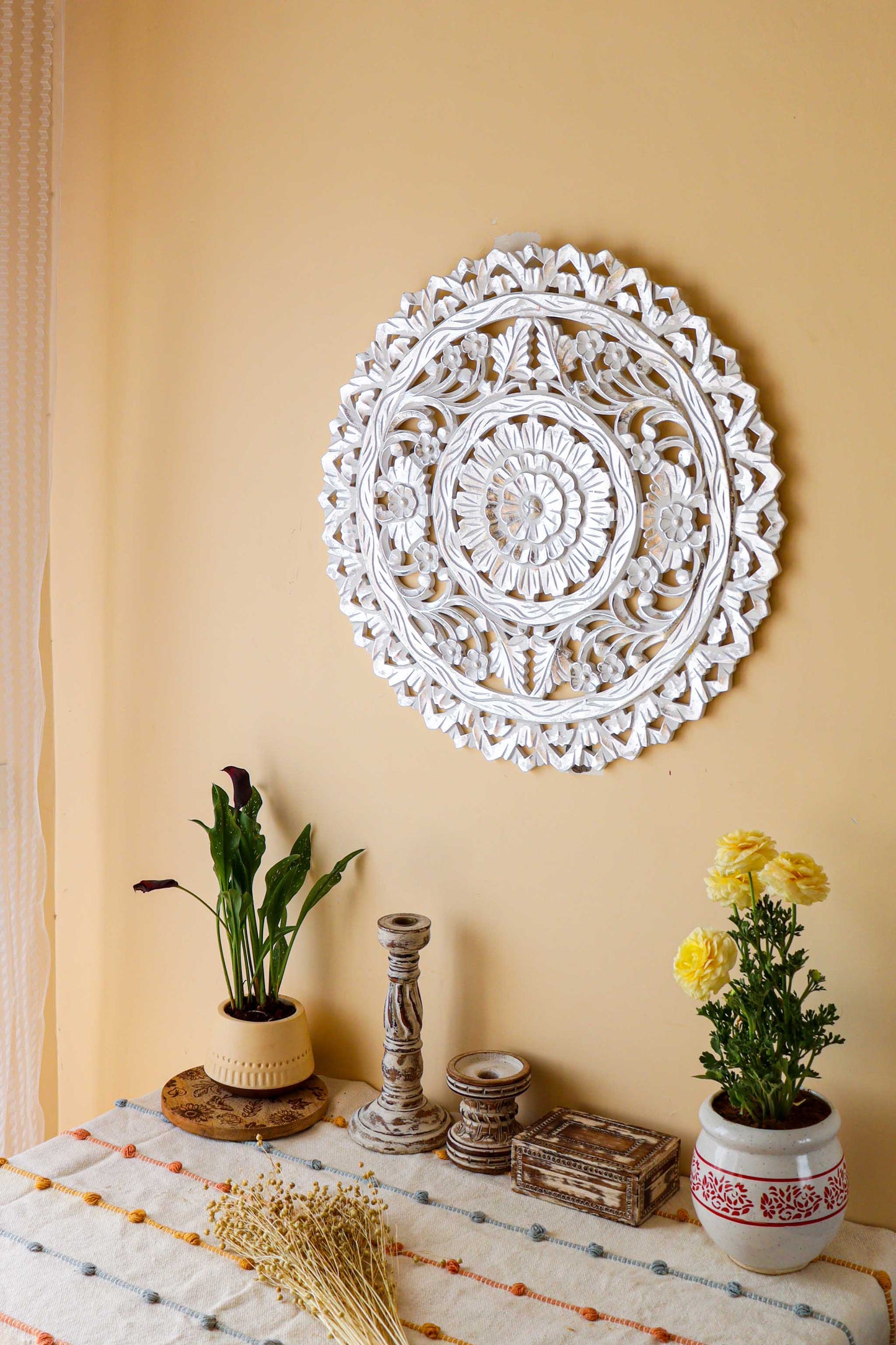 White Silver Carving Circular Wall Panel