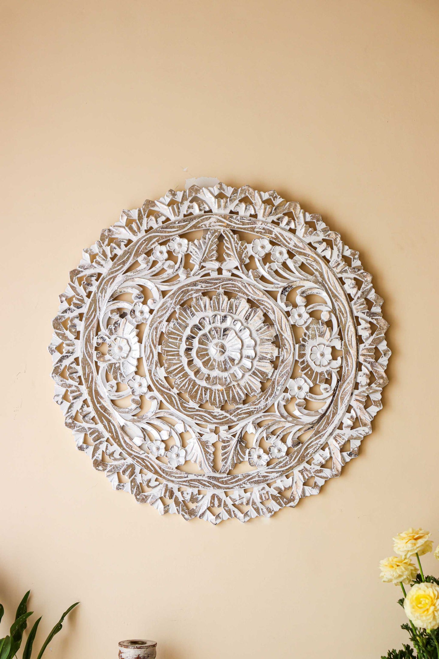 White Silver Carving Circular Wall Panel