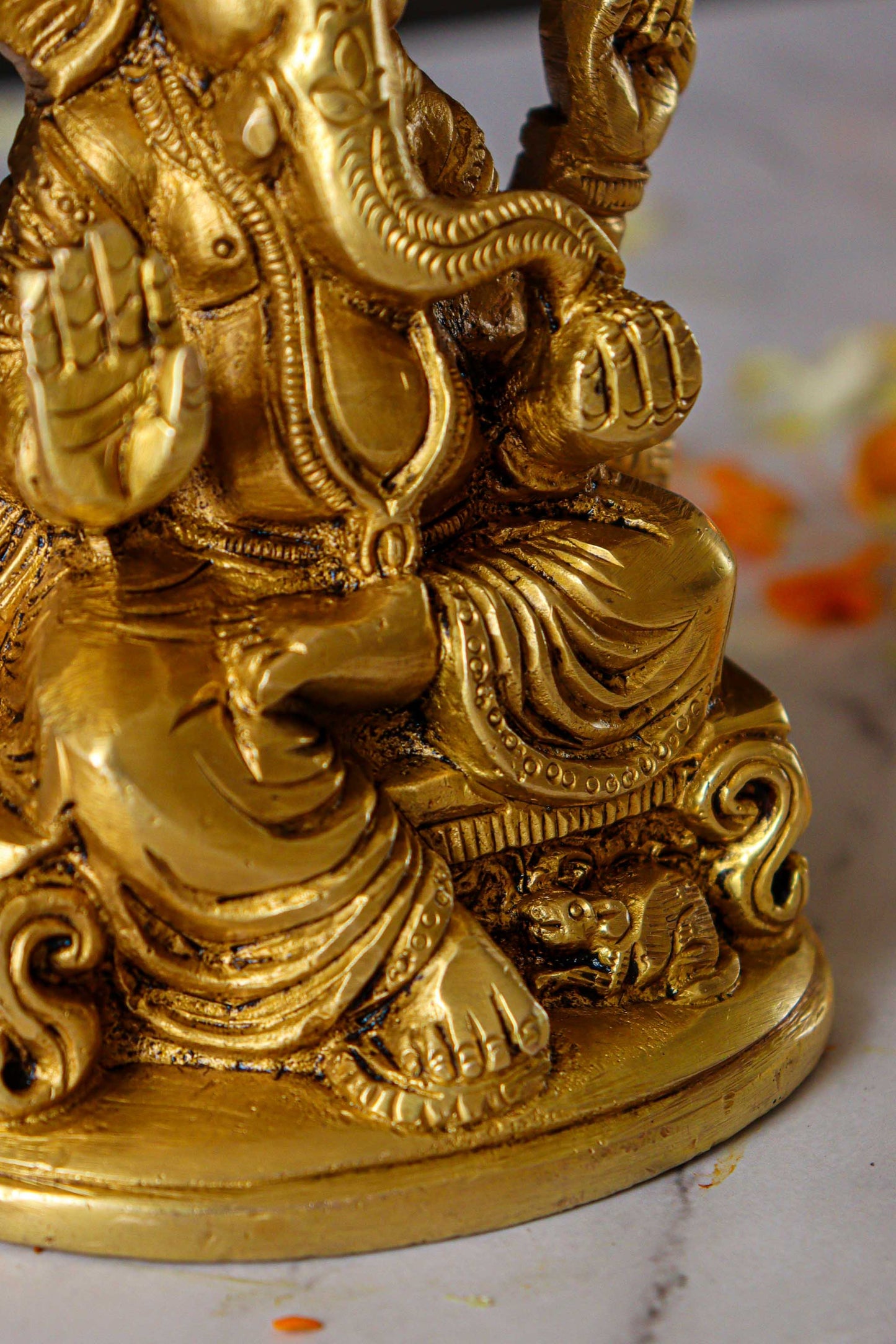 Lord Ganesh Sitting Brass Statue