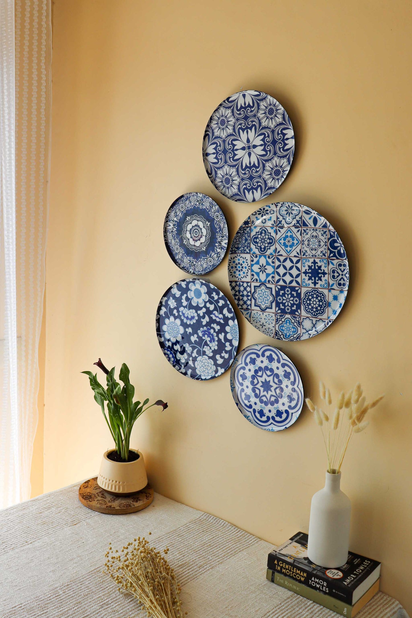 Portugese Wall Plates - Set of 5